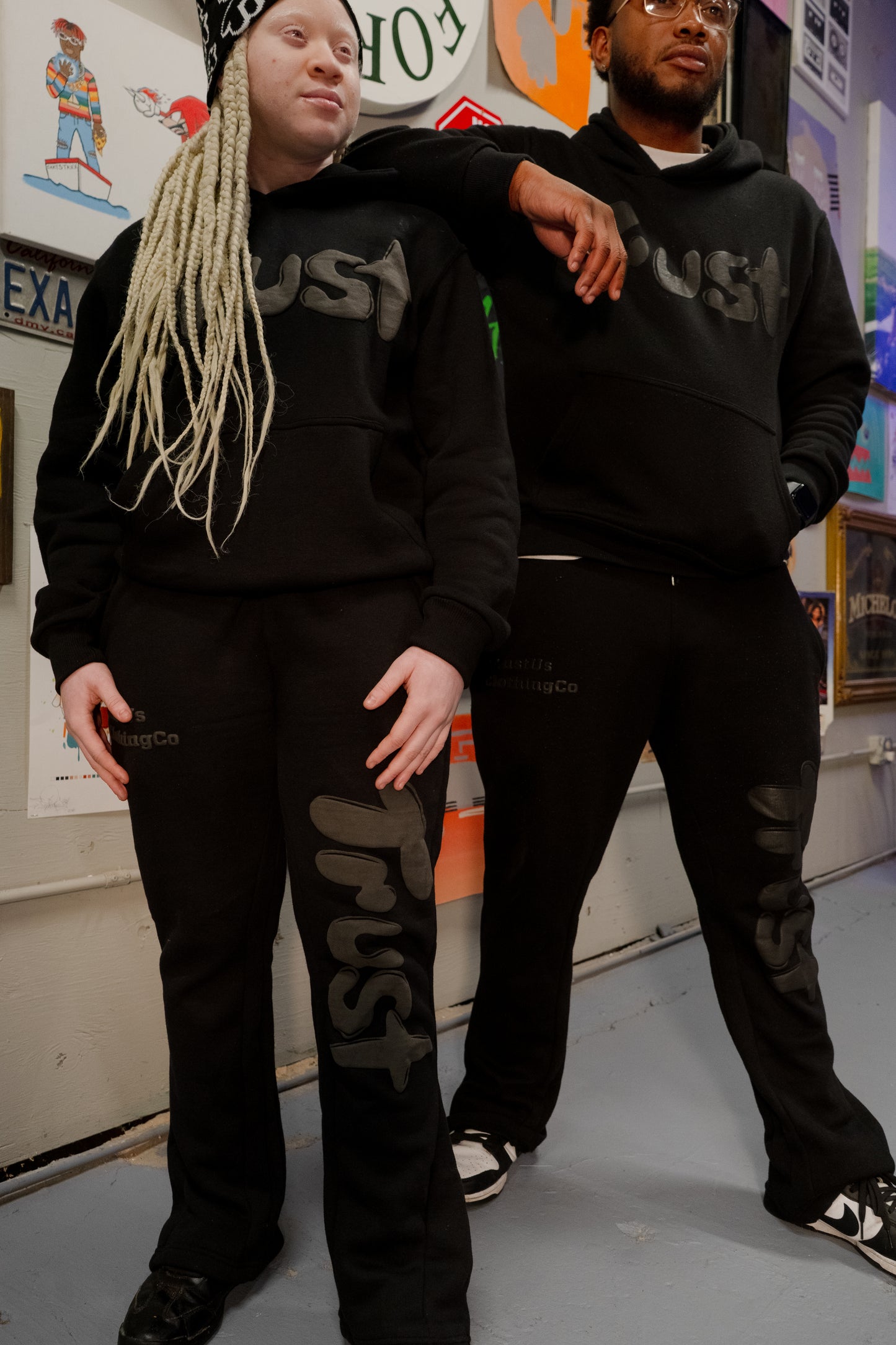 Trust Us Iconic Flare Set